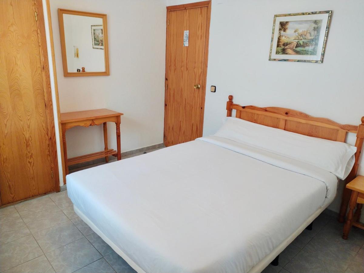 Hostal Pirineos Meliz Bielsa Exterior photo